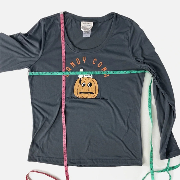 munki munki nite nite Peanuts Snoopy Candy Coma Hallowe’en PJ Top Shirt Large - Picture 6 of 7